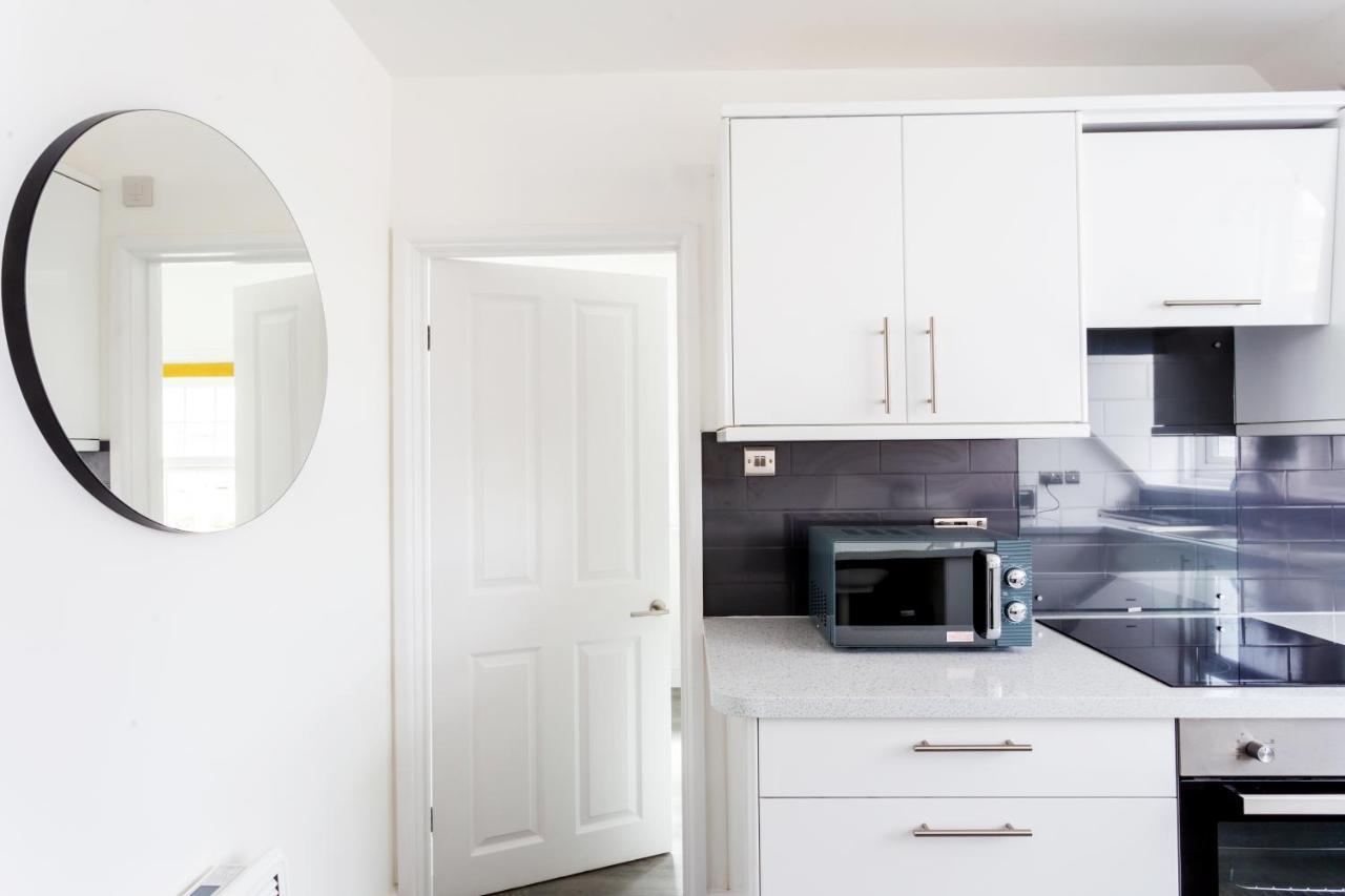 Beach View Luxury Apartment Lyme Regis Exterior foto